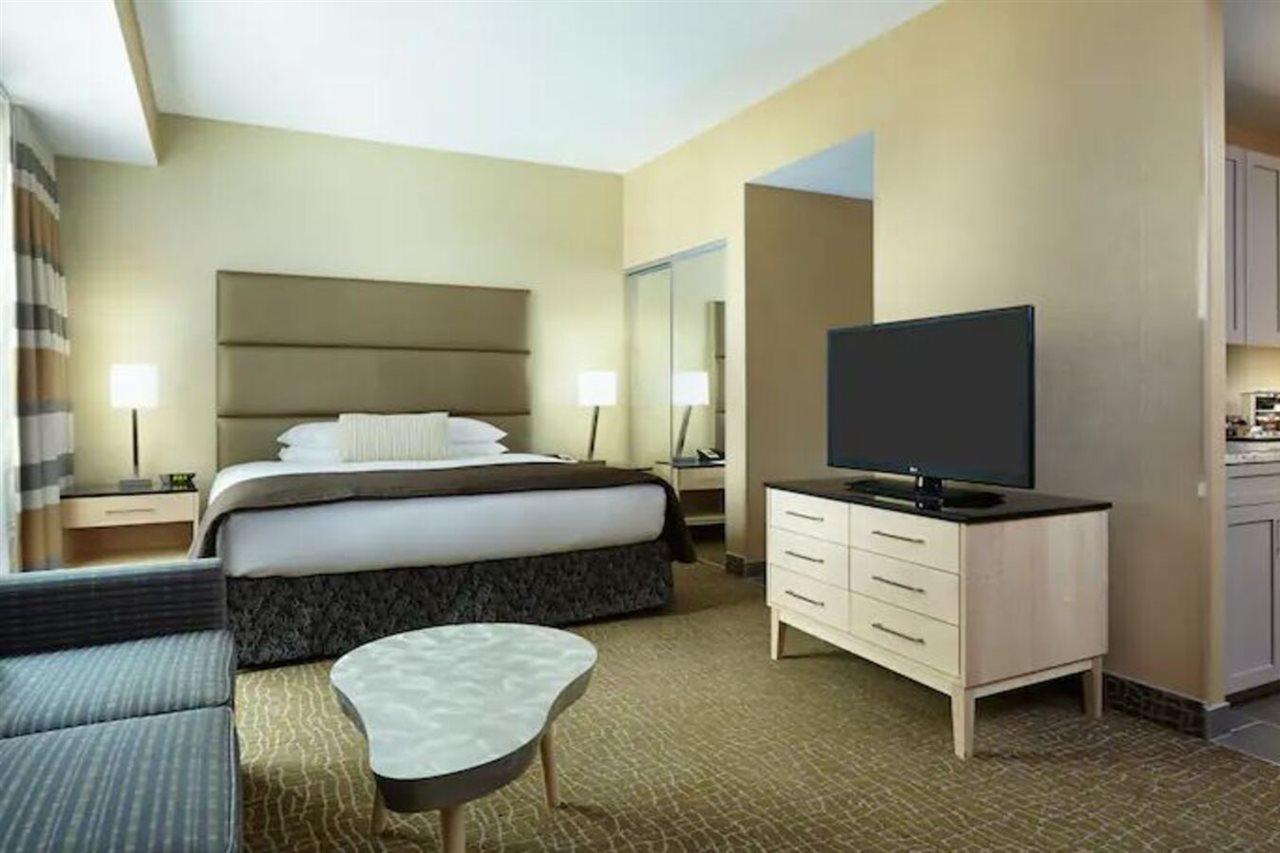 Doubletree By Hilton Hotel Philadelphia Center City Экстерьер фото