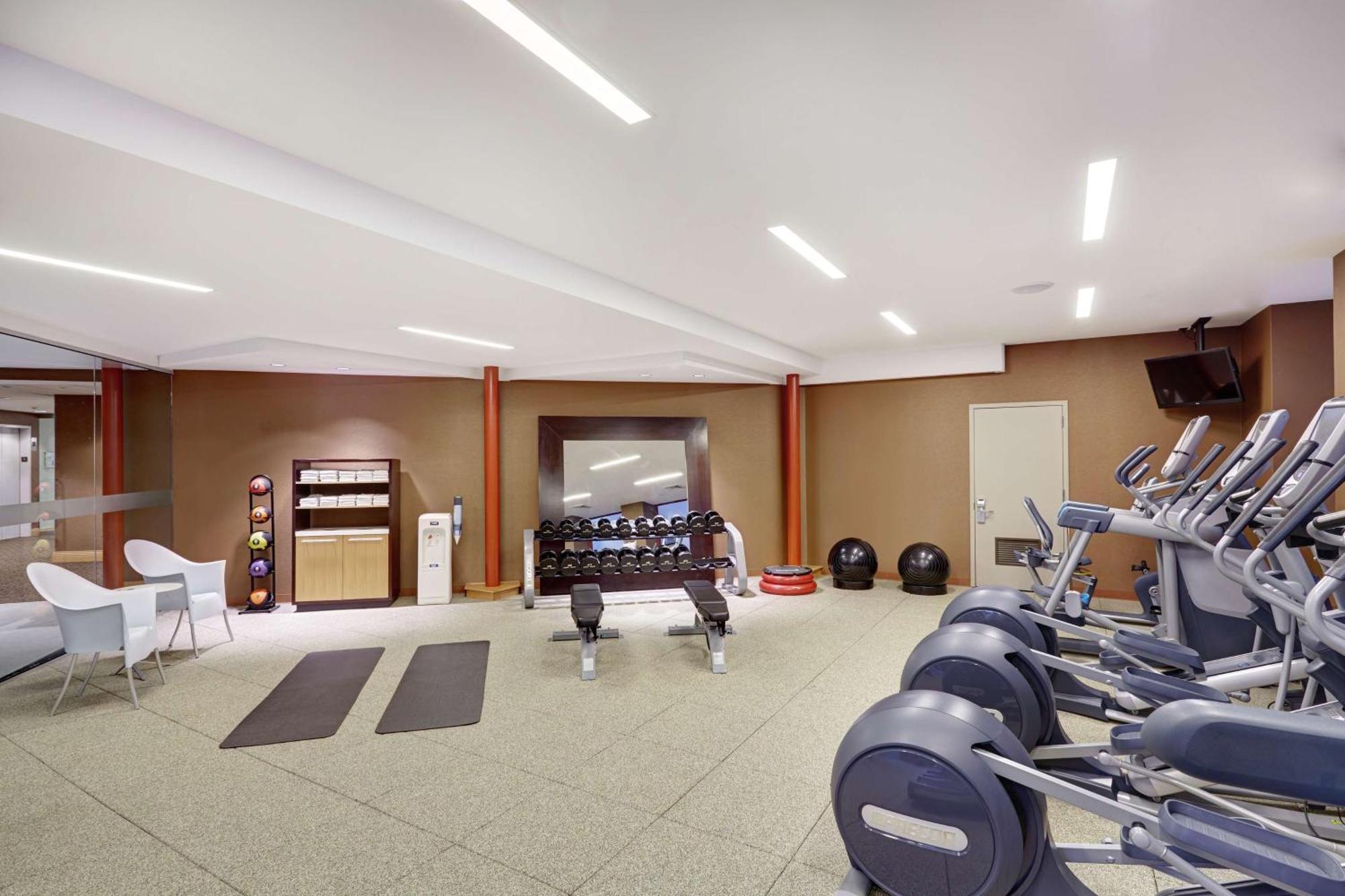 Doubletree By Hilton Hotel Philadelphia Center City Экстерьер фото